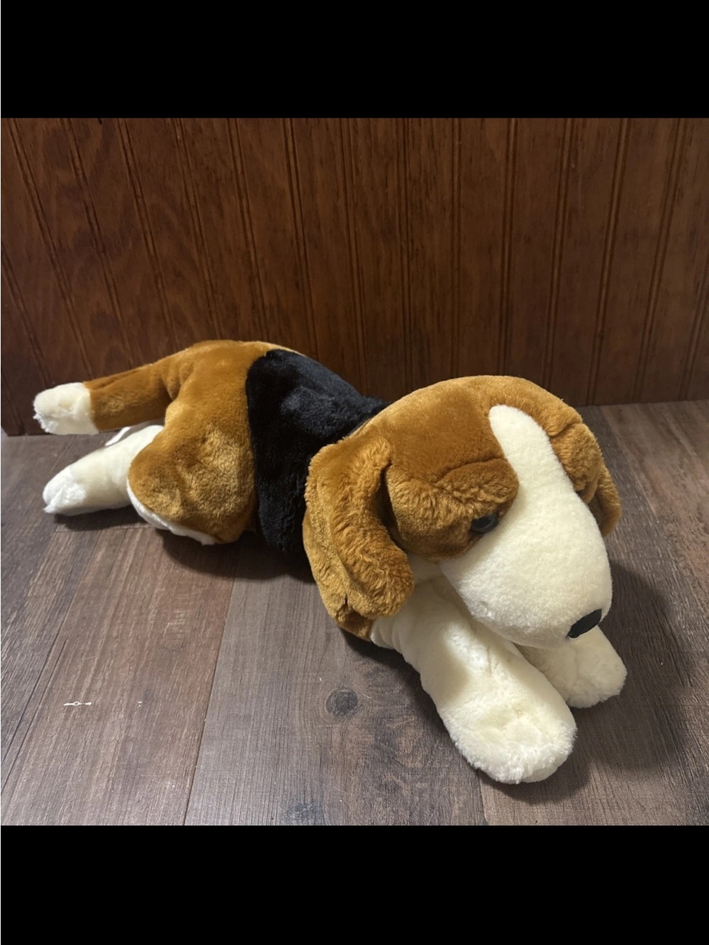 Vintage Kids Preferred Beagle Dog Plush Realistic Laying 18”
